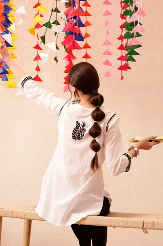 Cotton White Embroidered Chikankari Quarter Sleeve Short Kurti