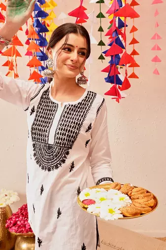 Cotton White Embroidered Chikankari Quarter Sleeve Short Kurti