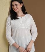 Ada Hand Embroidered White Cotton Lucknow Chikan Women Short Kurti - A100237