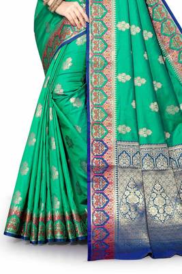 Green woven silk blend saree with blouse 4