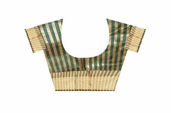 Green Cotton woven saree with blouse 5