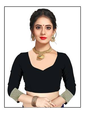 Black woven silk blend saree with blouse 6