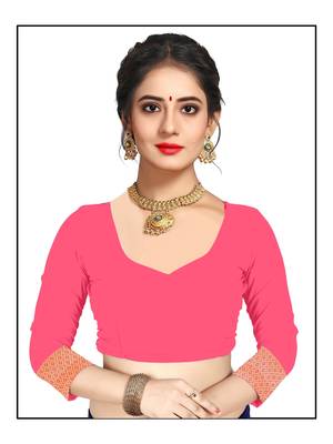 Pink woven silk blend saree with blouse 5