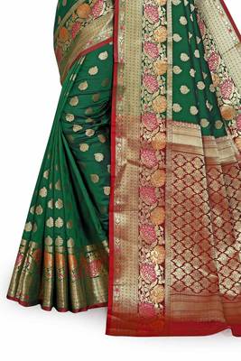 Green woven silk blend saree with blouse 3