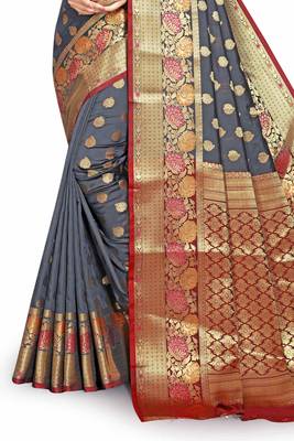 Grey woven silk blend saree with blouse 3