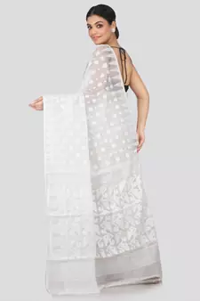 White Pure Cotton Hand Woven Saree Without Blouse
