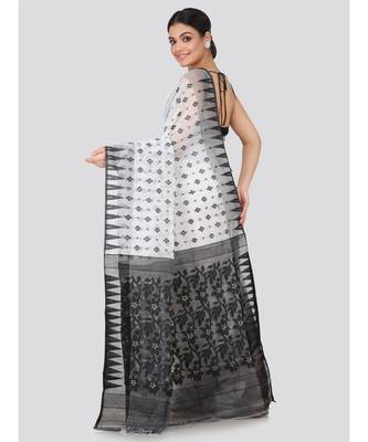 White Pure Cotton Hand Woven Saree Without Blouse 3