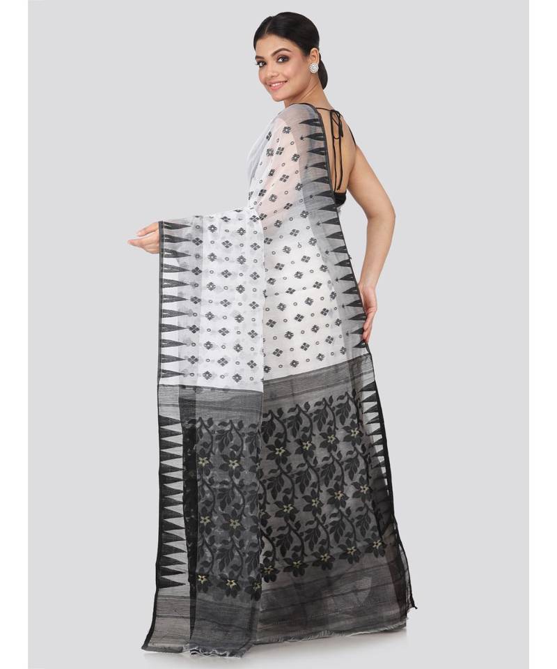 White Pure Cotton Hand Woven Saree Without Blouse