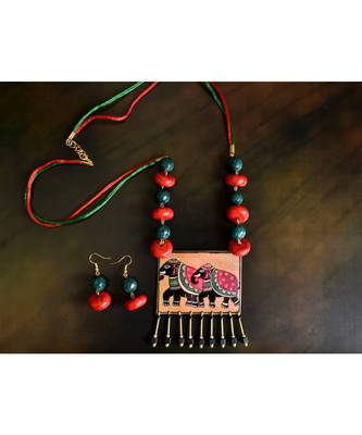 Multicolor metallic Brass   Necklace   pair of earrings & free gift 1