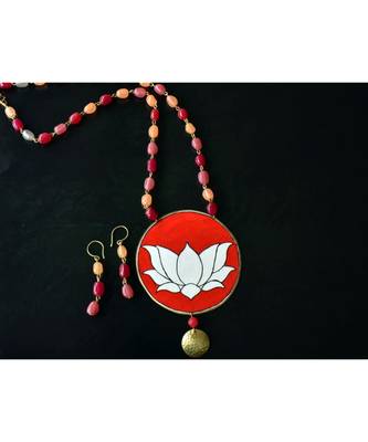Red metallic Brass   Necklace   pair of earrings & free gift 1