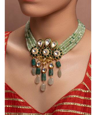 Green Gold Tone Kundan Beaded Necklace 1
