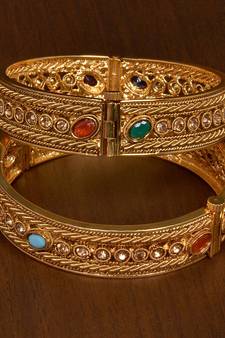 Stone Embellished Copper Made Gheru Adjustable Bangles BD462