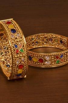 Stone Embellished Copper Made Gheru Adjustable Bangles BD464