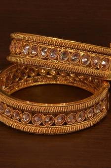 Stone Embellished Copper Made Gheru Adjustable Bangles BD466