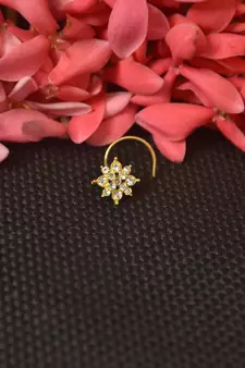 Sizzling Graceful Designer Nosepins Gold Diamond nose ring or Nose Pin