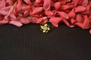Sizzling graceful Meenakari designer gold diamond nose ring or nose pin 1
