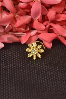 Gold Sizzling Graceful Designer Nosepins Diamond nose ring or Nose Pin