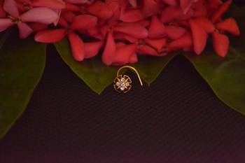 Meenakari Sizzling graceful designer gold diamond nose ring or nose pin 2