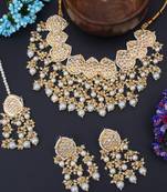 White pearl necklace sets