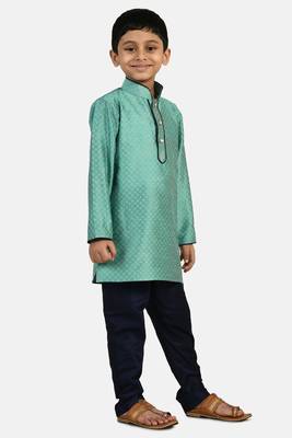 Green woven blended cotton boys-kurta-pyjama 2