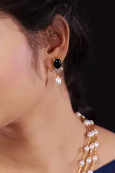 Natural Fresh Water Pearl Set From Hyderabad of Authenticity