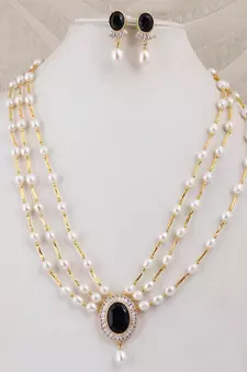 Natural Fresh Water Pearl Set From Hyderabad of Authenticity