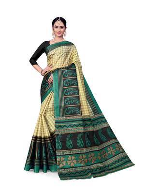 Green printed taffeta saree with blouse 1