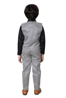 DKGF Boys 3-Piece Suit 2