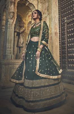 Captivating Green zari & sequins embroidered net Wedding Lehenga 2
