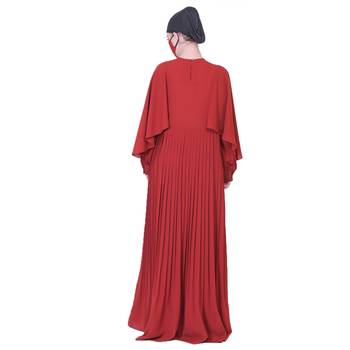 Elegant Dress With Metallic Belt And A Matching Hijab. 5