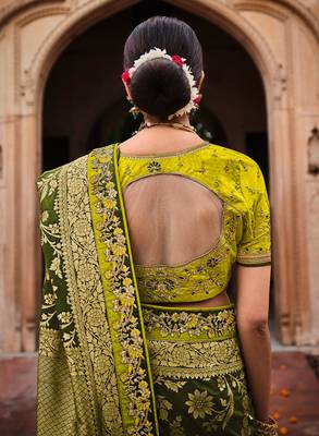 Mehendi woven semi silk saree with blouse 3