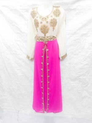 Off-white embroidered georgette fustan 1
