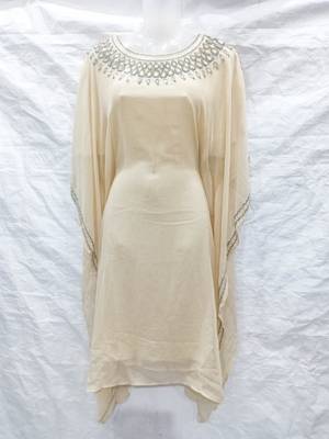Off-white embroidered georgette fustan 1