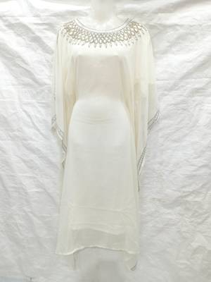 Off-white embroidered georgette fustan 1