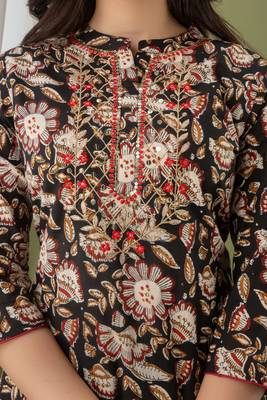 Black Kalamkari Gotta Niddle Work Kurta Pant Dupatta Set 3