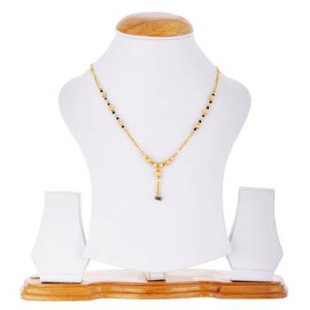 Gold cubic zirconia mangalsutra 2