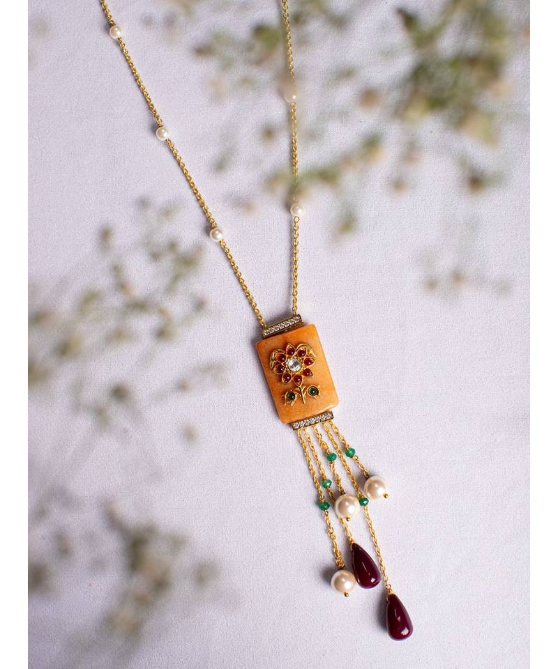 Beautful Gold and Orange Necklace