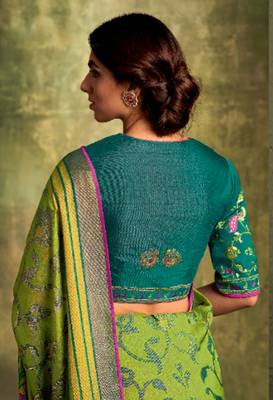 Women's Green and Maroon Color Printed Chanderi Silk Saree with Bangalory Silk Unstitch Blouse Piece 2