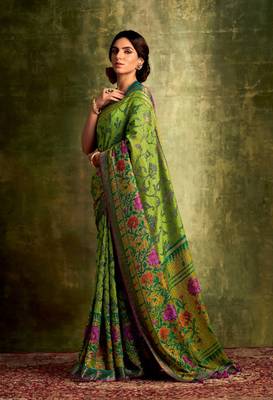 Women's Green and Maroon Color Printed Chanderi Silk Saree with Bangalory Silk Unstitch Blouse Piece 3