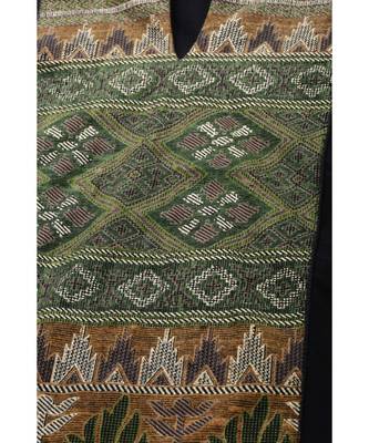 Kvsfab Women Black & Green Ethnic Motifs Ikat Printed Panelled Heavy Rayon Kurta 5