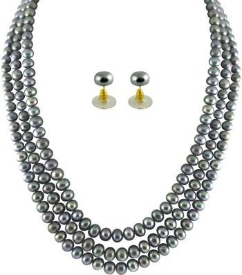 Grey pearl necklaces 1