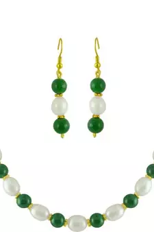 White pearl necklaces