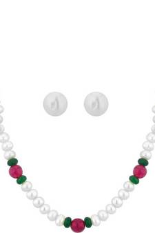 Multicolor pearl necklaces