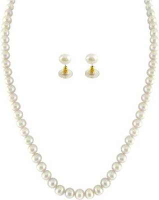 White pearl necklaces 1
