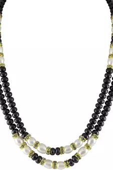 White pearl necklaces