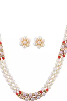 Multicolor pearl necklaces