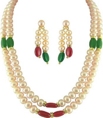 Multicolor pearl necklaces 1