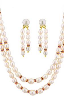 Multicolor pearl necklaces