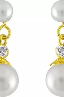 White pearl earrings