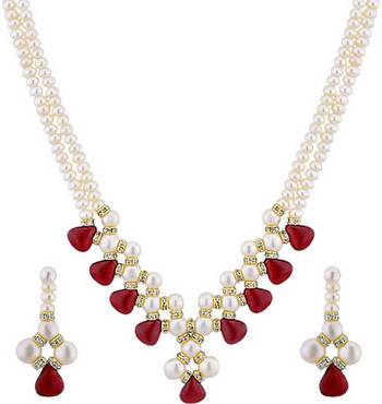 Multicolor pearl necklaces 1